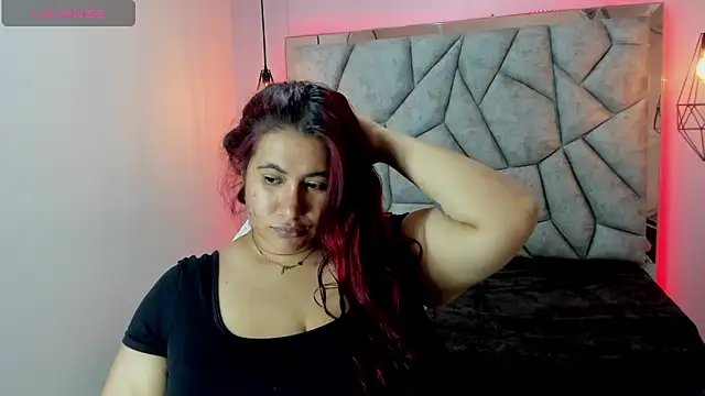 Snapshot of Addyy_02 chatting on 05-09-26, 06:35 Addyy 02 online show from 05-09-26, 06:35