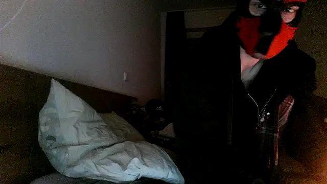 MolleDolle online show from 11-20-25, 06:29