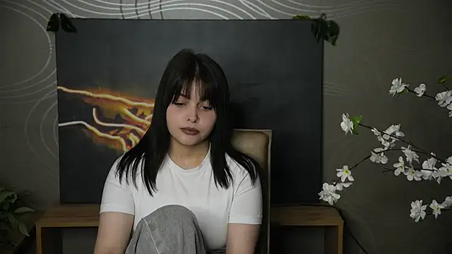 Snapshot of KarisaArietta chatting on 10-11-25, 06:34 KarisaArietta online show from 10-11-25, 06:34
