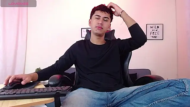 Alancum7 online show from 06-19-26, 01:26
