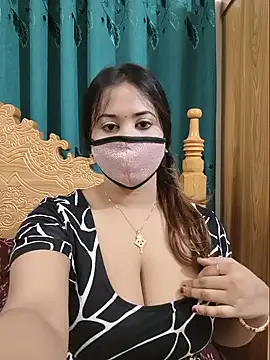 Snapshot of Beauty_Queen_Soniya chatting on 06-18-26, 09:14 Beauty Queen Soniya online show from 06-18-26, 09:14