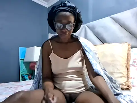 NaughtyCouga online show from 05-09-26, 02:17