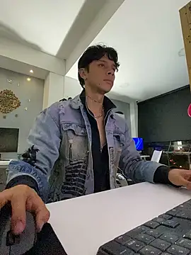 ErosDominant online show from 10-30-25, 02:02