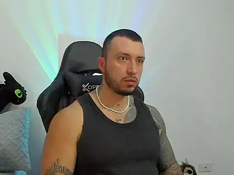 Dave-Max01 online show from 10-24-25, 10:00