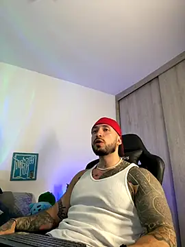 Dave-Max01 online show from 11-13-25, 02:32