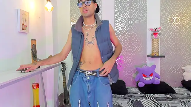 JacobBlackwell  online show from 11-26-25, 07:37