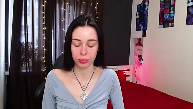 ariel is on vacation online show from 10-17-25, 10:07