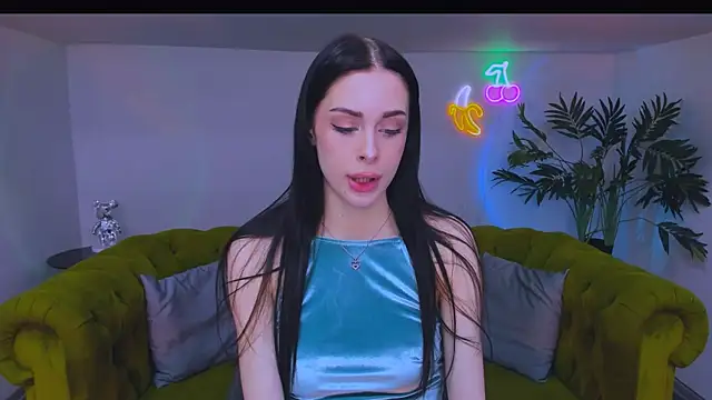 ariel is on vacation online show from 02-05-26, 01:16