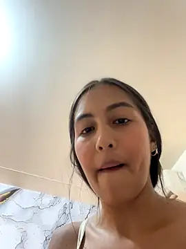 Luna star3 online show from 11-28-25, 07:05