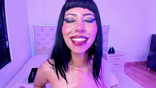 Nina fox 0691 online show from 05-15-26, 11:45