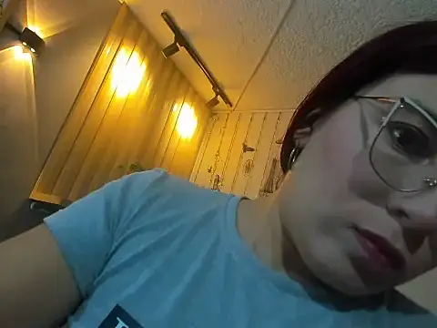 allison mc online show from 10-11-25, 03:28