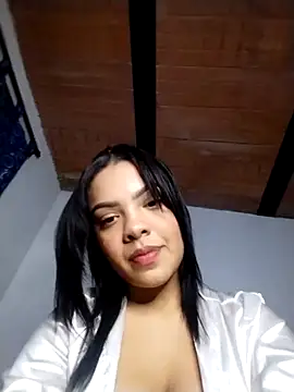 Snapshot of carolina_mary chatting on 11-07-25, 12:21 carolina mary online show from 11-07-25, 12:21