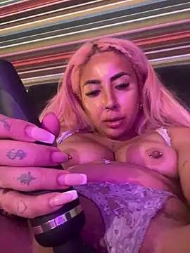 zara bellexx online show from 12-14-25, 05:13