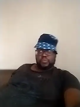 Snapshot of Sbhamu532 chatting on 10-10-25, 02:05 Sbhamu532 online show from 10-10-25, 02:05