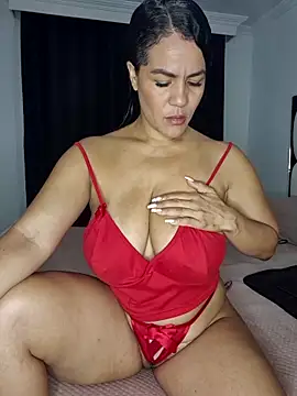 Snapshot of karla-bruni chatting on 02-16-26, 10:11 karla-bruni online show from 02-16-26, 10:11