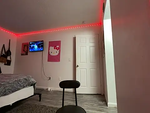 twerkaholic120 online show from 10-17-25, 02:04