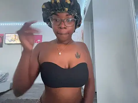 twerkaholic120 online show from 10-21-25, 03:46