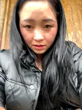 miemie-xx online show from 10-24-25, 07:38