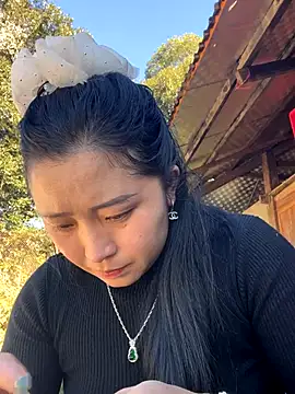 miemie-xx online show from 11-30-25, 07:12