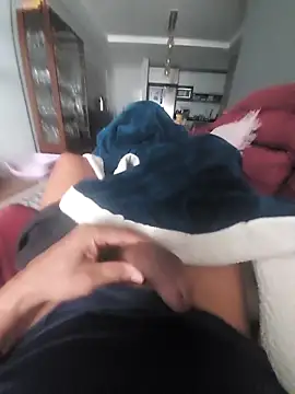 Merlin2310 online show from 10-10-25, 05:23