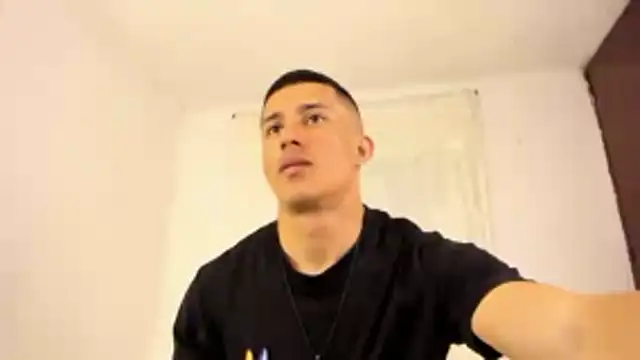Muscle man07 online show from 11-15-25, 09:43