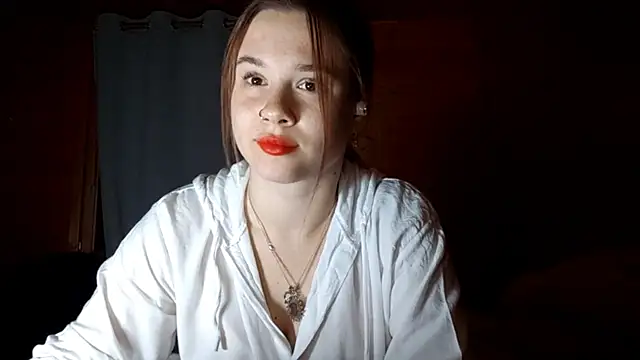 QuiveredFrown online show from 10-07-25, 05:43