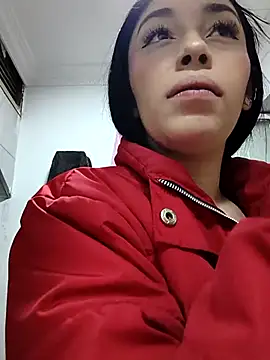 AbbyLewiis online show from 12-17-25, 02:39