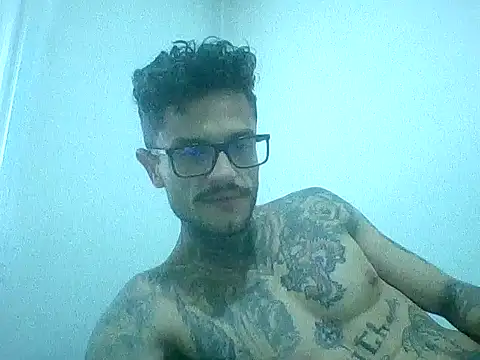 Snapshot of Testcam69 chatting on 02-04-26, 11:16 Testcam69 online show from 02-04-26, 11:16