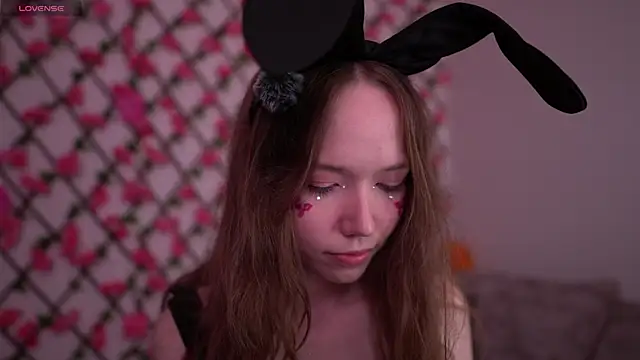 Petite Polly online show from 10-22-25, 01:17