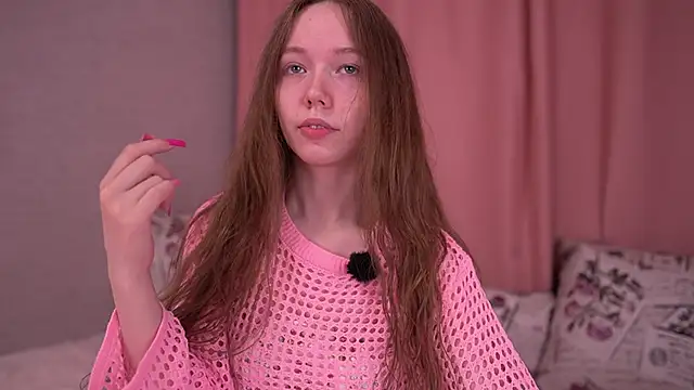 Petite Polly online show from 03-20-26, 06:02