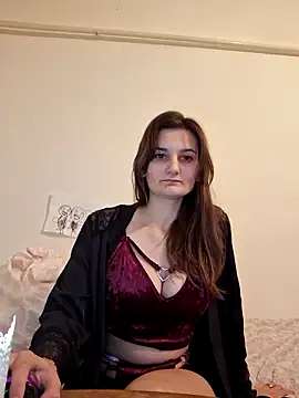 Nika aa online show from 11-30-25, 08:24