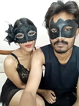 Lovebirdss online show from 10-30-25, 10:38