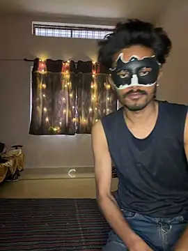 Snapshot of Lovebirdss chatting on 02-20-26, 08:16 Lovebirdss online show from 02-20-26, 08:16