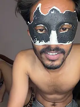 Snapshot of Lovebirdss chatting on 03-28-26, 09:20 Lovebirdss online show from 03-28-26, 09:20