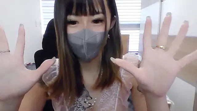 j20907085 online show from 10-10-25, 08:02