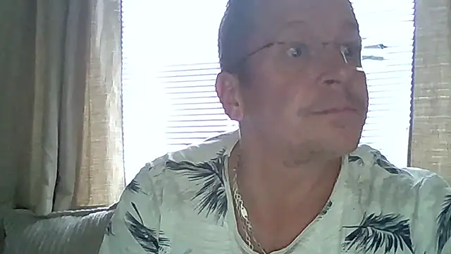 Snapshot of mx6mod chatting on 10-08-25, 02:04 mx6mod online show from 10-08-25, 02:04