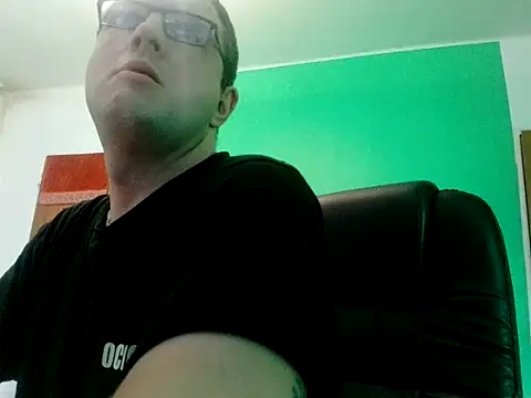 SexiDevil3 online show from 10-19-25, 08:15