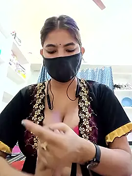 Hot radhaji online show from 05-01-26, 03:00