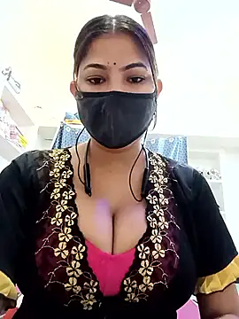 Hot radhaji online show from 05-08-26, 02:50