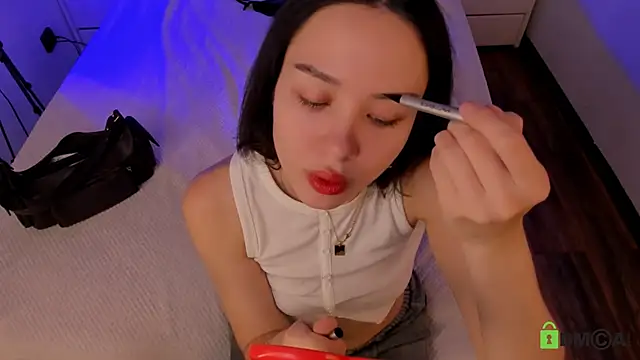 Black Jenny online show from 10-19-25, 02:50