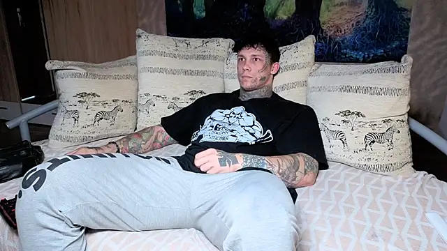 Anubisgods online show from 10-14-25, 05:08