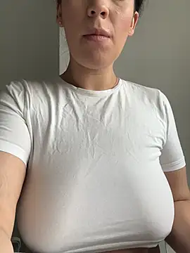 ClaraPasssion online show from 02-04-26, 06:52