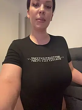 ClaraPasssion online show from 06-27-26, 06:57