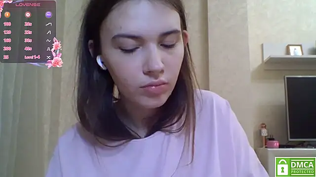 CeyaLier online show from 05-17-26, 06:04