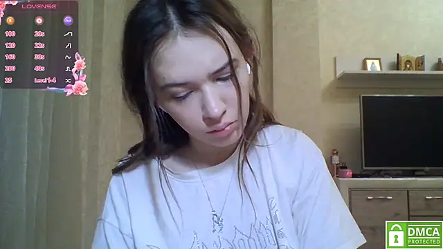 CeyaLier online show from 05-21-26, 06:59