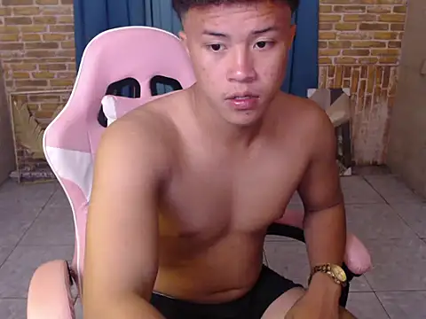 ur naughtyboy patrick online show from 03-08-26, 01:04