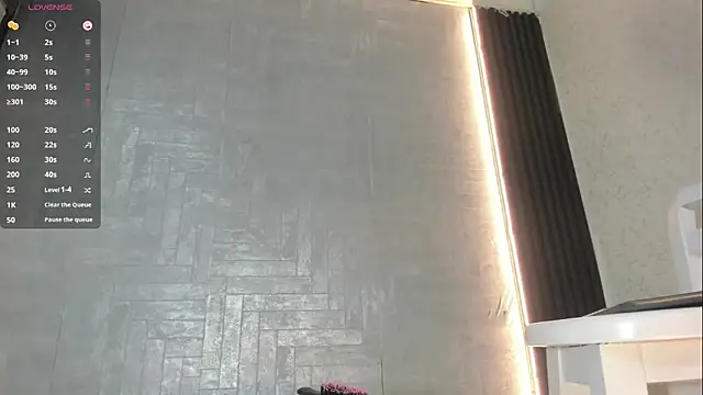 Alisson Steelersexy online show from 06-14-26, 08:22