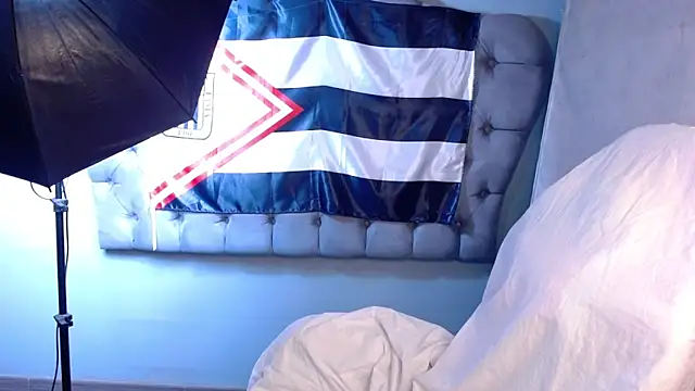 Snapshot of miss_ivana chatting on 03-06-26, 04:53 miss ivana online show from 03-06-26, 04:53