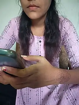 College cute girl online show from 10-08-25, 04:54