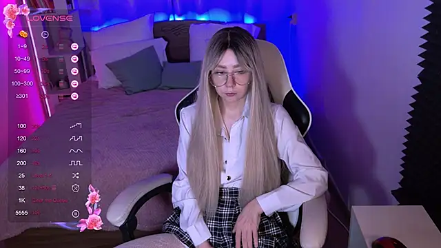 sofiisun online show from 11-13-25, 02:10